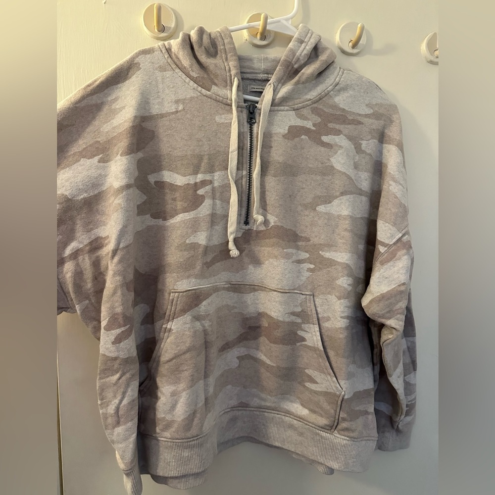 Aerie sweatshirt